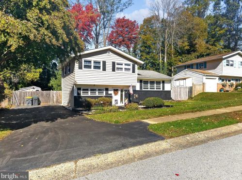 2109 Wildwood Dr, Wilmington, DE 19805-1062