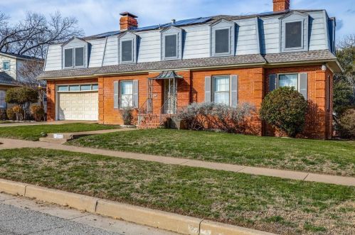 4320 Pershing Ave, Fort Worth, TX 76107-4248