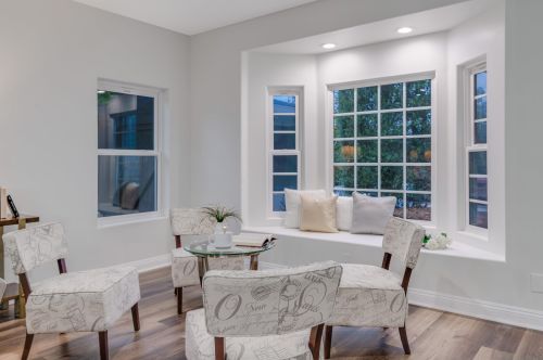 5614 Carnegie St, San Diego, CA 92122-3232