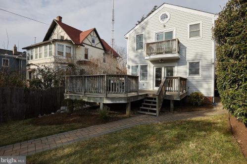 4108 Fessenden St, Washington DC 20016-4216 exterior