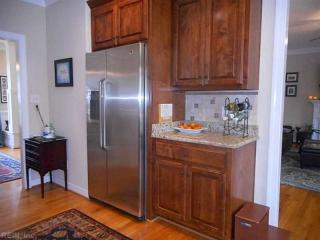 101 Collington Run, Yorktown VA  23693-4807 exterior