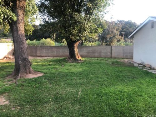 1536 Compromise Line Rd, Glendora CA  91741-3819 exterior