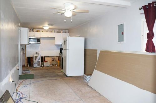 9991 Connecticut St, Bonita Springs, FL 34135-4640