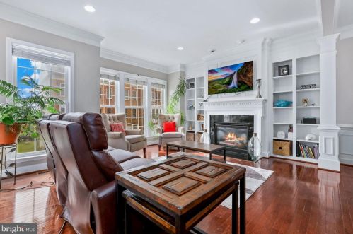 3309 Theodore R Hagans Dr, Washington, DC 20018-4321