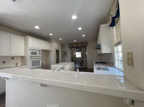 31509 Canyon View Dr, Lake Elsinore CA  92532-0308 exterior