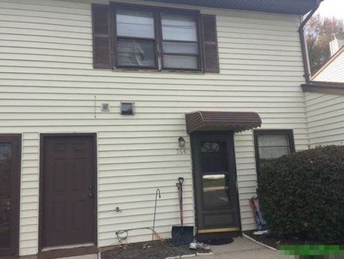 394 Crawford St, Tinton Falls, NJ 07724-2957