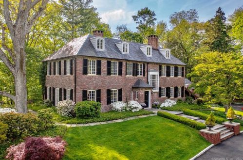 360 Greenley Rd, New Canaan, CT 06840-3519