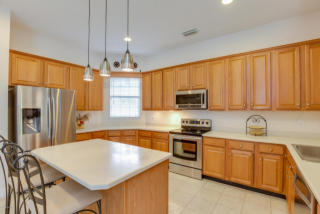 13781 Shady Woods St, Jacksonville, FL 32224-4822