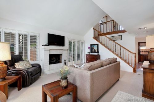10743 Cariuto Ct, San Diego, CA 92124-2022