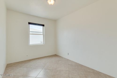 4333 17 Ave, Phoenix AZ 85085-6300 exterior