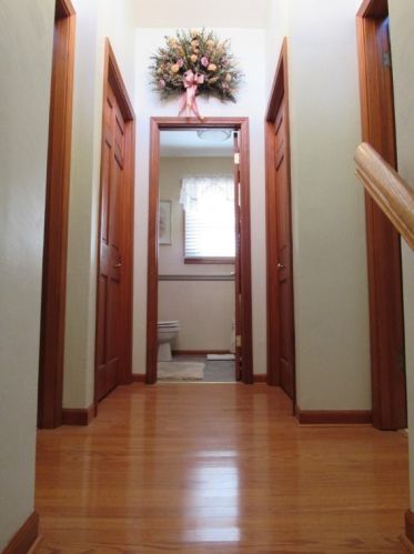 209 Beverly Dr, New Kensington PA  15068-3207 exterior