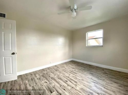 1184 A C Evans St, West Palm Beach, FL 33404