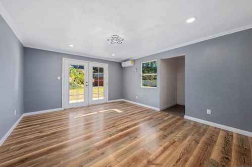 2725 Vista Way, National City, CA 91950-7630