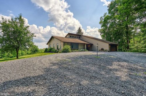 290 Willow Glen Rd, Siddonsburg PA  17019-8949 exterior