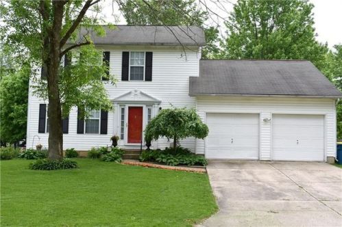 5976 Summersweet Dr, Englewood, OH 45315-9798