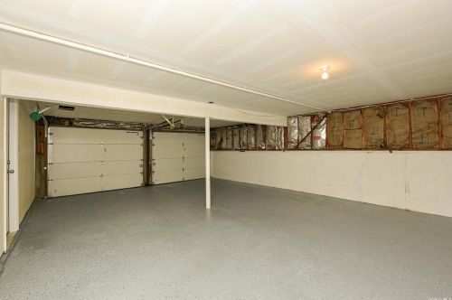 34 Corsa St, Huntington Station NY  11746-6623 exterior