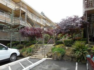 747 75th St, Everett WA  98203-5626 exterior