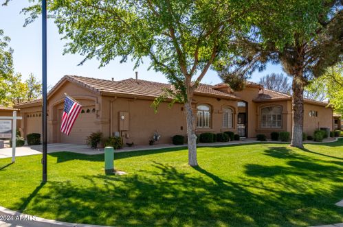 9603 Rocky Lake Dr, Chandler, AZ 85248-7691