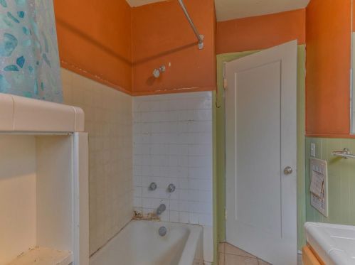 1046 Balboa Ave, Del Monte Park CA  93950-2102 exterior