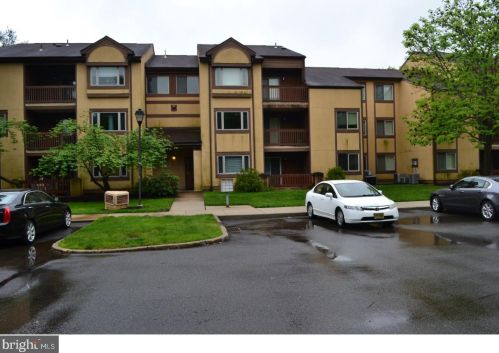3123 Sayre Dr, Princeton NJ  08540-5820 exterior