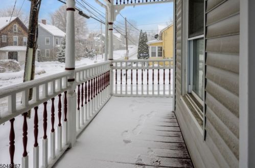 8 Madison St, Fredon NJ  07860-2007 exterior