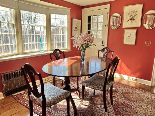 282 Joshuatown Rd, Lyme CT  06371-3035 exterior