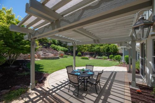 7145 Lahinch Dr, Gilroy CA  95020-3058 exterior