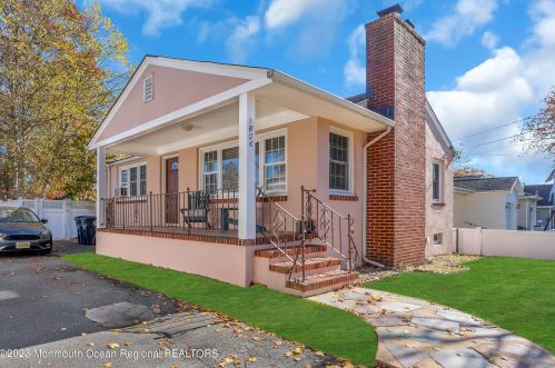 1806 M St, Belmar, NJ 07719-3319
