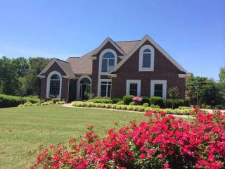 12305 Butternut Cir, Knoxville, TN 37934-4682