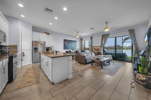 1403 113th Ave, Hollywood, FL 33025