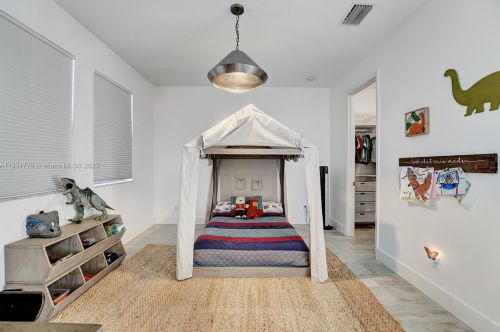 8297 28th St, Hollywood FL  33024-3187 exterior