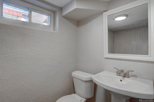 1375 Dayton St, Denver CO 80231-3425 exterior