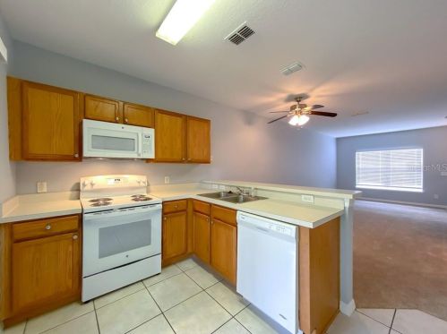 403 Wilton Cir, Sanford FL  32773-4949 exterior