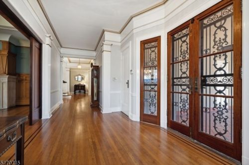 333 Park St, Montclair NJ  07043-2239 exterior