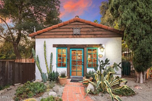 2919 Lake Ave, Altadena CA  91001-1621 exterior