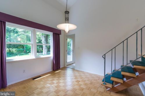 2861 Princeton Pike, Lawrence Township NJ  08648-3222 exterior