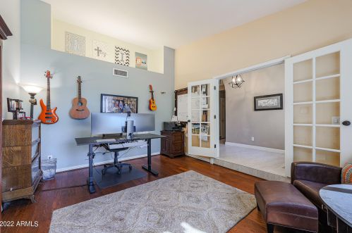 1712 Tulsa St, Chandler AZ  85225-8228 exterior