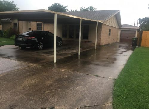 5129 Gibbons Dr, Fort Worth, TX 76180-7017