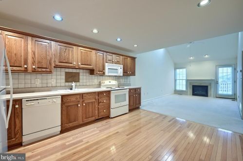 1590 Mendenhall Dr, Navy Sup Dpt, PA 17050-8353