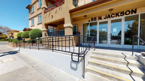 88 Jackson Ave, San Jose CA  95116-3427 exterior