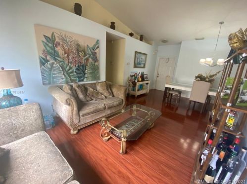 17398 22nd Ct, Hollywood FL  33029-5544 exterior