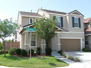 3103 Touchman St, Sacramento, CA 95833-4411