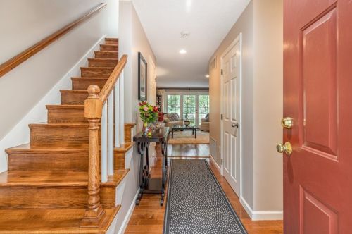 23 Fuller Pond Rd, Middleton, MA 01949-2374