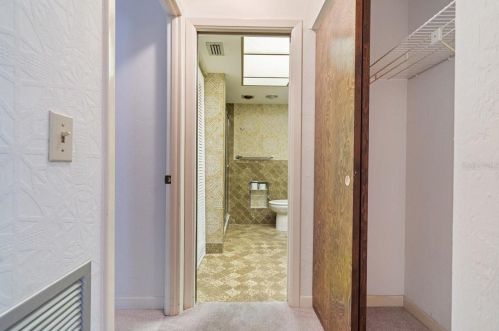 192 Boca Ciega Pt Blvd, Saint Petersburg FL  33708-2738 exterior