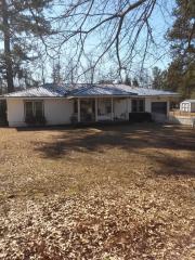 2704 Ross Rd, Bessemer, AL 35022-5180