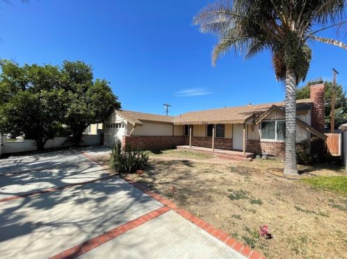8359 Wakefield Ave, Van Nuys, CA 91402-3751