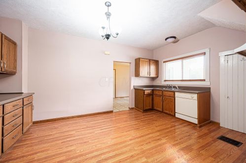 341 Main St, West Mansfield OH  43358-9505 exterior
