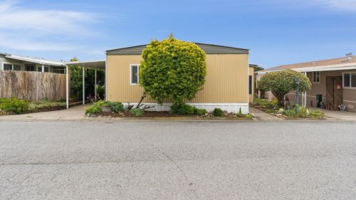 31 Oceanview Ave, Princeton By The Sea, CA 94019-2306