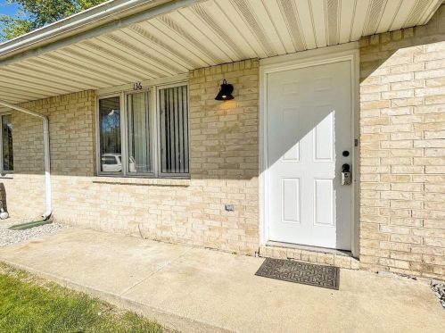 136 Meadows Cir, Crown Point IN  46307-8648 exterior