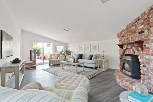 29 Rockinghorse Rd, Palos Verdes Estates CA  90275-6569 exterior